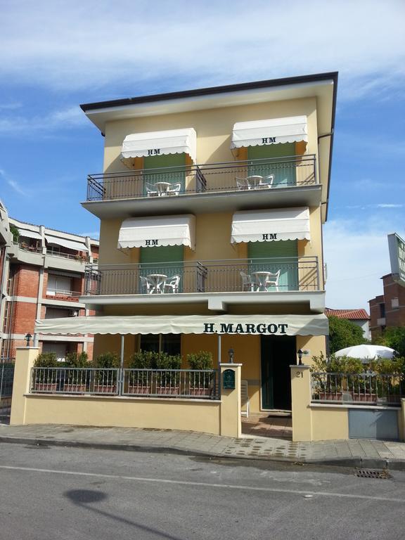 Hotel Margot 리도디캄파이오레 외부 사진